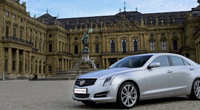 CADILLAC ATS LUXURY CARBON BLACK