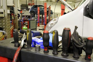 Motor Reparatur Bei Auto Ludwig In Wien