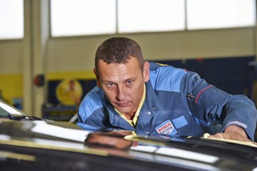 Hagelschadenreparatur