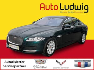 Jagu­ar XF 20d Pres­ti­ge Aut. *NAVI *LEDER *XENON *HEAD-UP *R‑KAMERA bei AutoLudwig GMBH in 3x in 1230 Wien | US-Neuwagen (CADILLAC, CORVETTE, CHEVROLET, DODGE, RAM) | Multimarken Gebrauchtwagenhandel | KFZ Werkstatt mit Bosch Service