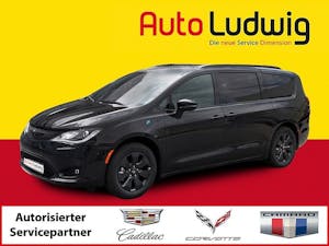 Chrysler Pacifica Hybrid Limited S bei AutoLudwig GMBH in 3x in 1230 Wien | US-Neuwagen (CADILLAC, CORVETTE, CHEVROLET, DODGE, RAM) | Multimarken Gebrauchtwagenhandel | KFZ Werkstatt mit Bosch Service