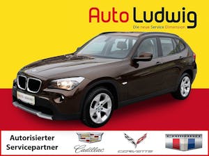 BMW X1 sDrive18d Österreich Paket bei AutoLudwig GMBH in 3x in 1230 Wien | US-Neuwagen (CADILLAC, CORVETTE, CHEVROLET, DODGE, RAM) | Multimarken Gebrauchtwagenhandel | KFZ Werkstatt mit Bosch Service