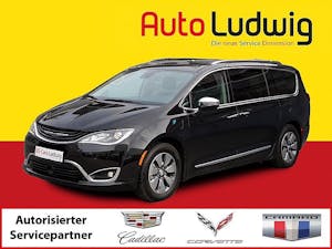Chrysler Pacifica Limited Hybrid 3.6 V6 *7‑SITZER*NAVI*LEDER*PANORAMA bei AutoLudwig GMBH in 3x in 1230 Wien | US-Neuwagen (CADILLAC, CORVETTE, CHEVROLET, DODGE, RAM) | Multimarken Gebrauchtwagenhandel | KFZ Werkstatt mit Bosch Service